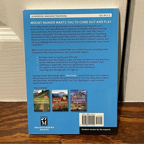 New Day Hiking: Mount Rainier Book by Tami Asars 2nd Edition - Picture 2 of 2